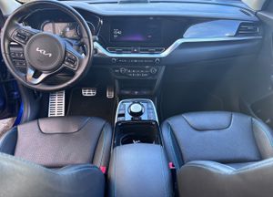 Kia e-Niro 150 kW (204 CV) batería 64 kWh Emotion - Foto 7