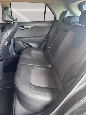 Kia Niro 1.6 GDi PHEV 183 CV Drive - Foto 8