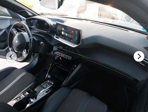 Peugeot 208 e-208 GT 100 kW - Foto 3