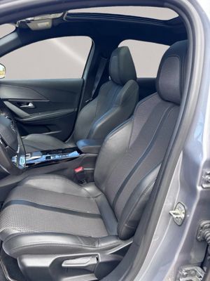 Peugeot 208 e-208 GT 100 kW - Foto 8
