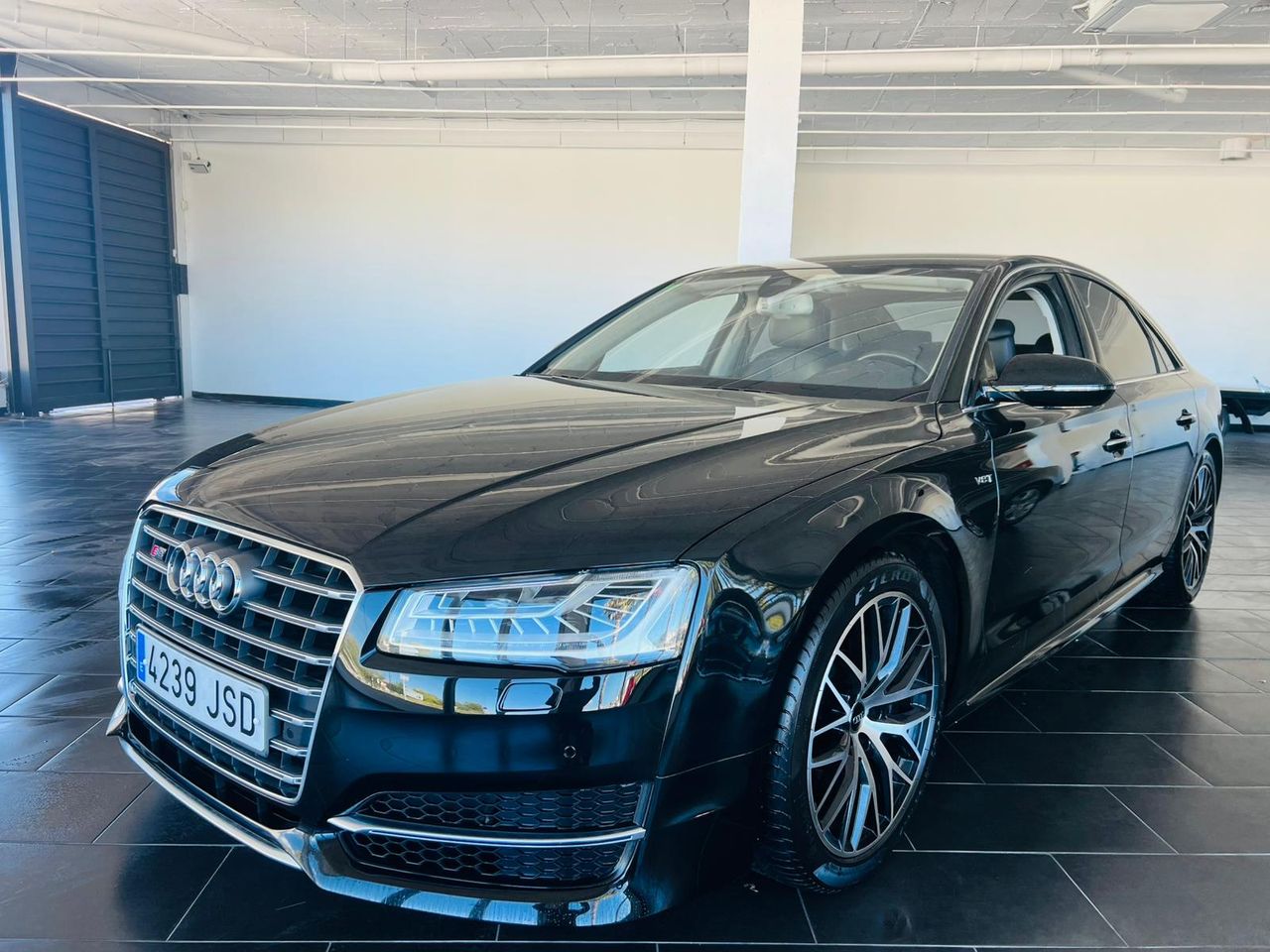 Audi S8 S-LINE   4.0 TFSI quattro Tiptronic - Foto 1