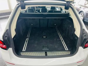 BMW Serie 5 530dA xDrive Touring 286cv - Foto 27