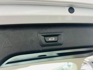 BMW Serie 5 530dA xDrive Touring 286cv - Foto 28