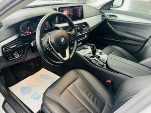 BMW Serie 5 530dA xDrive Touring 286cv - Foto 12