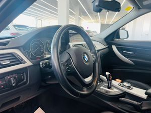 BMW Serie 3 335 XDRIVE TOURING - Foto 19