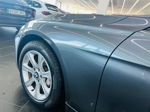 BMW Serie 3 335 XDRIVE TOURING - Foto 10