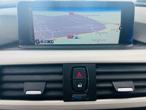 BMW Serie 3 335 XDRIVE TOURING - Foto 24