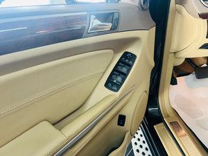 Mercedes Clase GL GL 500 4 MATIC - Foto 17