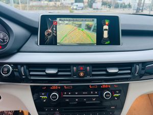 BMW X5 xDrive30d - Foto 24