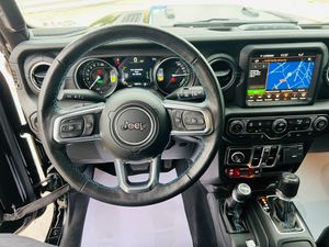 Jeep Wrangler RUBICON HYBRID+ENCHUFABLE 380 CV - Foto 21