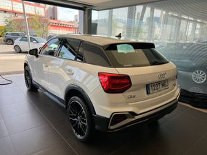 Audi Q2 S line 35 TDI 110 kW (150 CV) S tronic - Foto 33