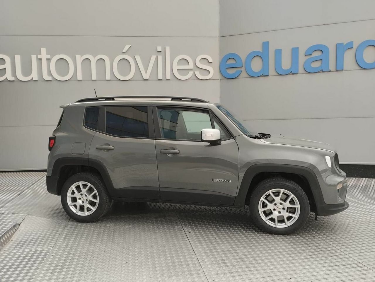 Jeep Renegade 1.3 PHEV 190cv AT Limited 4xe - Foto 1