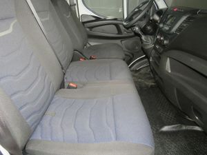 Iveco Daily 35C 16H 3450 - Foto 9