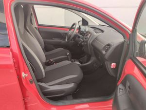 Toyota Aygo 1.0 70 xplay - Foto 10