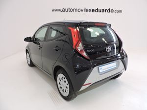 Toyota Aygo 1.0 70 xplay - Foto 6