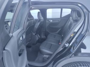 Volvo XC40 2.0 D3 Momentum Pro Auto - Foto 13
