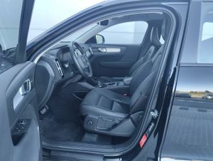 Volvo XC40 2.0 D3 Momentum Pro Auto - Foto 11
