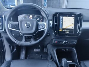 Volvo XC40 2.0 D3 Momentum Pro Auto - Foto 7