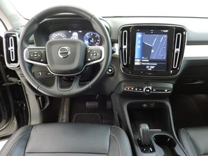 Volvo XC40 2.0 D3 Momentum Pro Auto - Foto 7