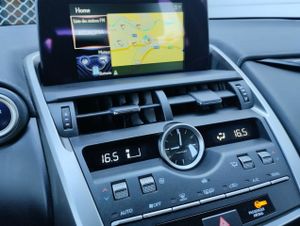 Lexus NX 2.5 300h Business 2WD - Foto 11