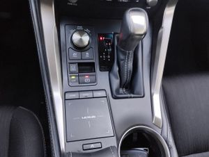 Lexus NX 2.5 300h Business 2WD - Foto 9