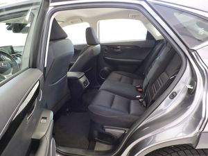 Lexus NX 2.5 300h Business 2WD - Foto 10