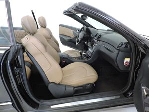 Mercedes CLK CLK 200 K Avantgarde Cabrio - Foto 15