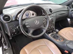 Mercedes CLK CLK 200 K Avantgarde Cabrio - Foto 13