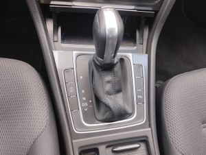 Volkswagen Golf Sport 1.5 TSI EVO 96kW 130CV DSG - Foto 12