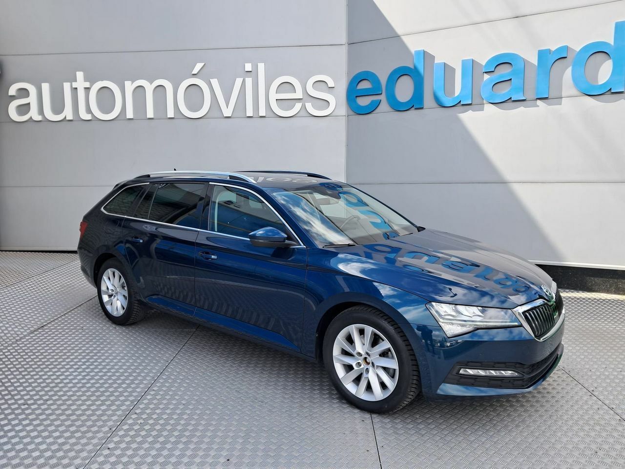 Skoda Superb 2.0 TDI 90kW 122CV DSG Ambition - Foto 1