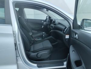 Hyundai Tucson 1.7 CRDi Creative 115CV 2WD - Foto 9