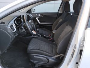 Kia XCeed 1.0 TGDi Drive 88kW 120CV - Foto 8
