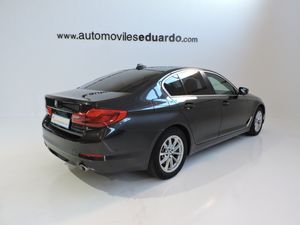 BMW Serie 5 518dA - Foto 4