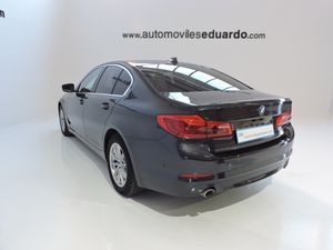 BMW Serie 5 518dA - Foto 6