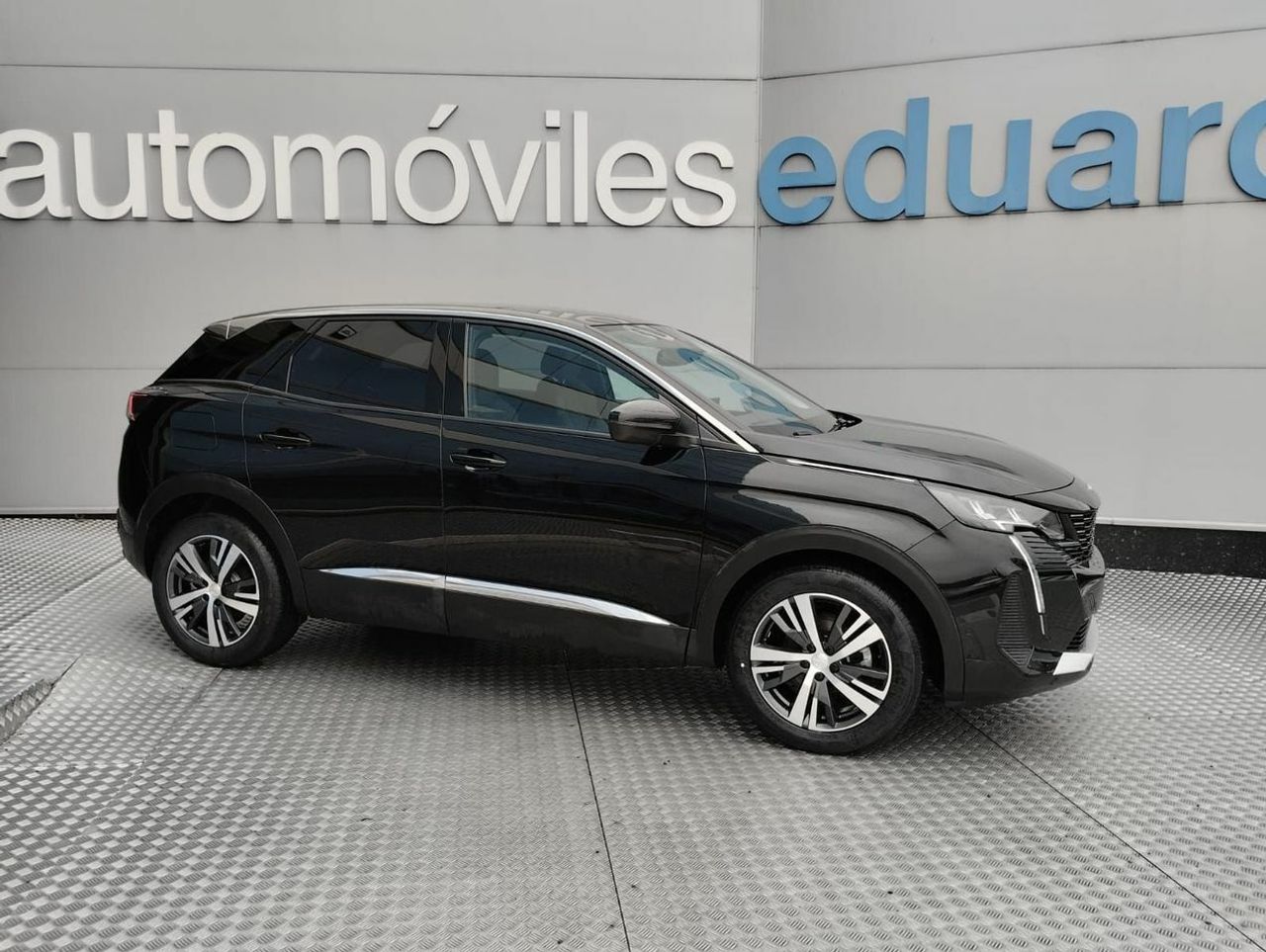 Peugeot 3008 1.5 BlueHDi 96kW SS Allure Pack EAT8 - Foto 1