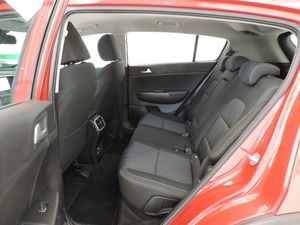Kia Sportage 1.6 MHEV GT Line Essential 136CV DCT 4X2 - Foto 10