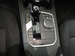 BMW Serie 1 118dA - Foto 10