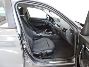BMW Serie 1 118i Sport - Foto 9