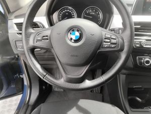 BMW X1 sDrive18i - Foto 11