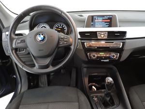 BMW X1 sDrive18i - Foto 7