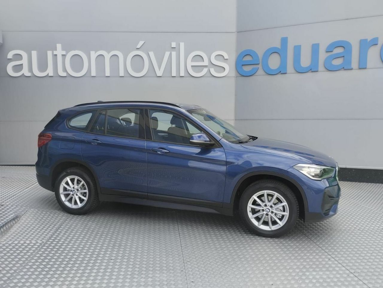 BMW X1 sDrive18i - Foto 1
