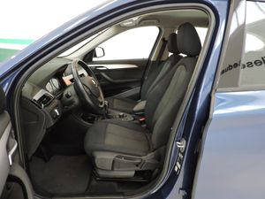 BMW X1 sDrive18i - Foto 8