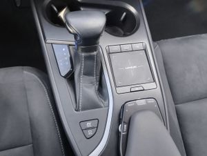 Lexus UX 2.0 250h Business - Foto 9