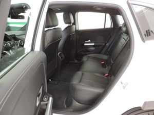 Mercedes EQA EQA 300 4MATIC - Foto 10
