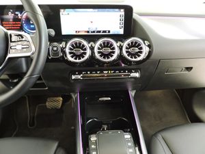 Mercedes EQA EQA 300 4MATIC - Foto 14