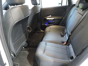 Mercedes EQA EQA 300 4MATIC - Foto 11