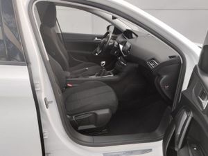 Peugeot 308 5p Style PureTech 130 SS 6 Vel. MAN - Foto 9