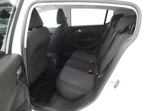 Peugeot 308 5p Style PureTech 130 SS 6 Vel. MAN - Foto 10