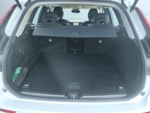 Volvo XC60 2.0 B4 D Momentum Pro Auto - Foto 15