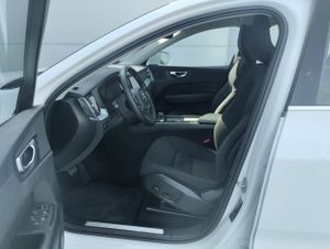 Volvo XC60 2.0 B4 D Momentum Pro Auto - Foto 12